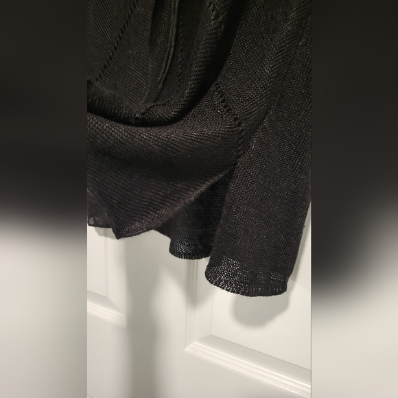 NWOT Willie Smith Black Short Sleeve Linen/Rayon Sheer Top- Size Medium - Picture 6 of 12